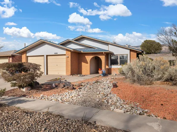 5200 Vista Bonita NE, Albuquerque, NM 87111
