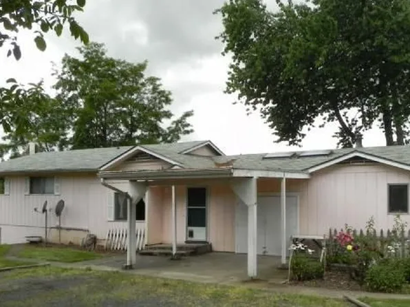 32617 W McKenzie St, Eugene, OR 97408
