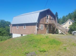 49 Pittsfield Ave, Hartland, ME 04943