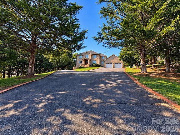 4th image of 5980 Willowbottom Rd