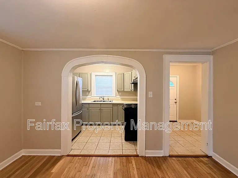 912 Massey Ave — Photo 13
