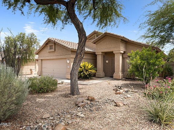 5th image of 17157 E ROCKWOOD Drive E
