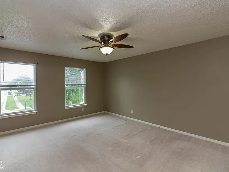 8602 Belle Union Dr — Photo 9