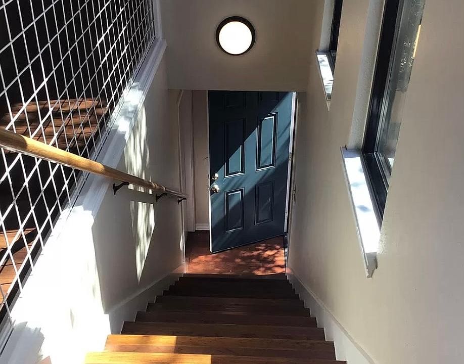 1st image of 1903 Westridge Dr APT C