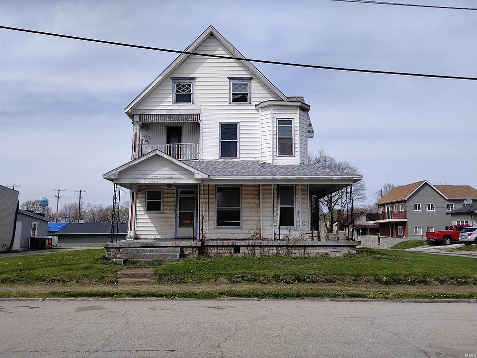 1st image of 117 E Main St