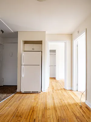 Rented by City Connections Realty | media 28