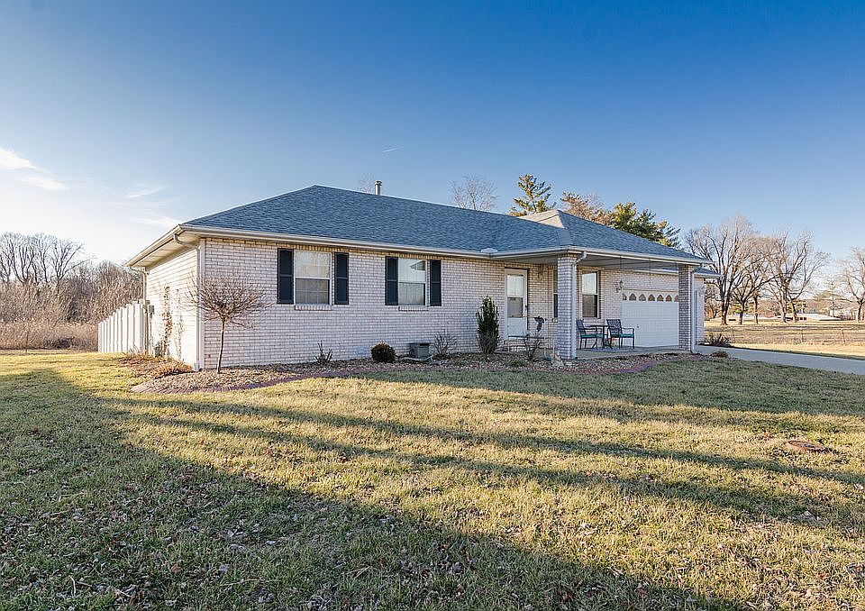 1st image of 39 Olivia Ln