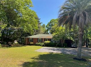 709 N Cedar St, Summerville, SC 29483