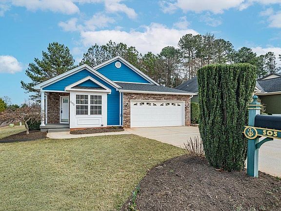 3rd image of 505 Treasure Cv