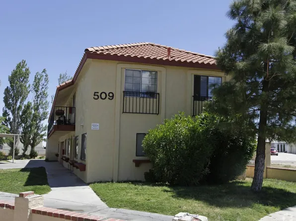 509 E Avenue Q1 #6, Palmdale, CA 93550