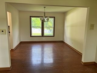 5th image of 885 N Dovington Dr