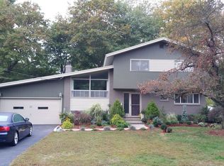 25 Clearview Dr, Framingham, MA 01701