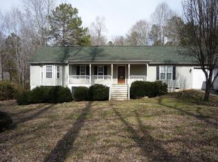 186 Hood Farm Rd, Clayton, NC 27520