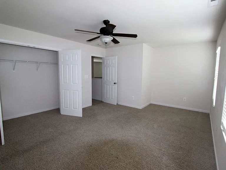 134 Braddock Rd — Photo 10