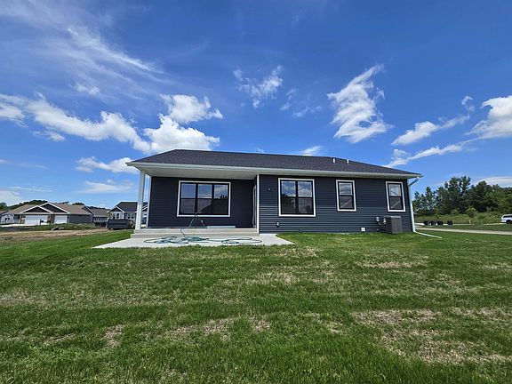 4th image of 3574 Pickard Dr