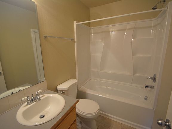 5th image of 2509 169th St NE