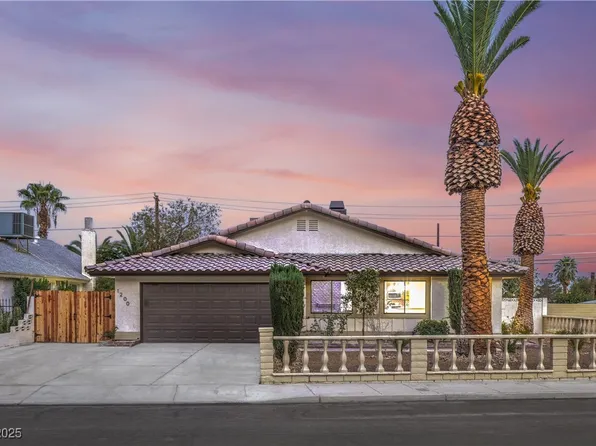 1200 Woodbridge Dr, Las Vegas, NV 89108