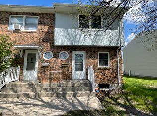 1476 Fernwood Dr, Grafton, ND 58237