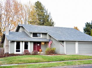 2803 Pennington Dr, Medford, OR