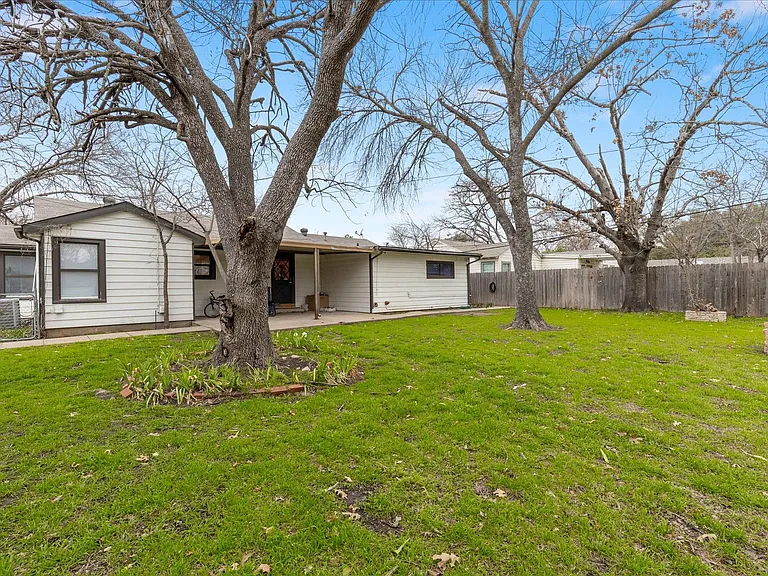 4009 Anita Ave — Photo 17