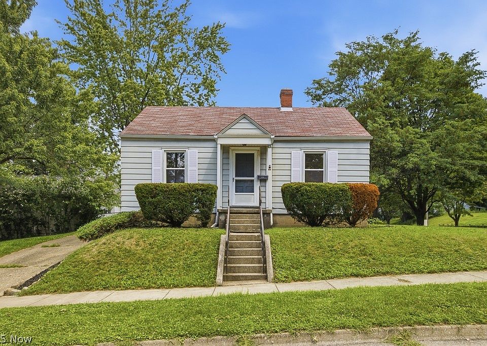 1st image of 838 Kickapoo Ave