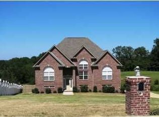 51 Peaceful Ln, Talladega, AL 35160