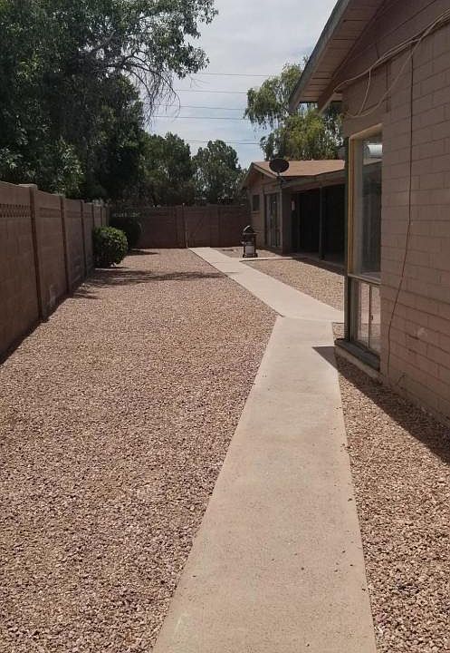 2nd image of 840 W Osborn Rd APT 2