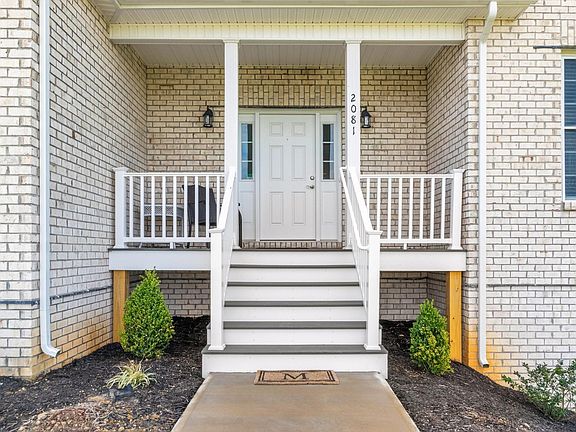 5th image of 2081 Lake Vista Dr