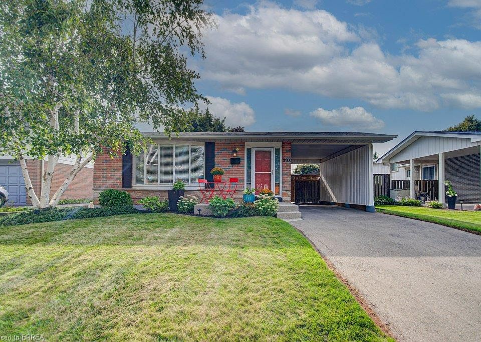 1st image of 3158 Palmer Dr