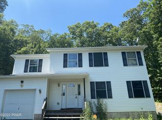 118 Murphy Cir, Bushkill, PA 18324