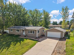 534 Derrick Dr, New Richmond, WI 54017
