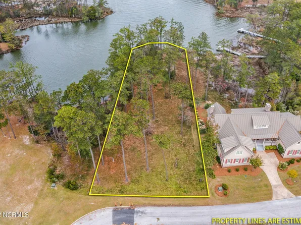 125 Ballast Point, Oriental, NC 28571