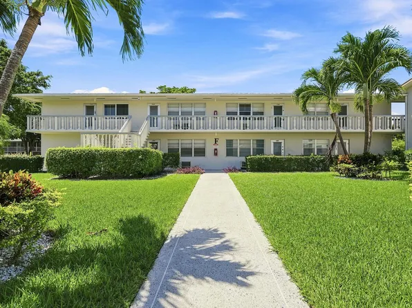 143 Cambridge Ln, West Palm Beach, FL