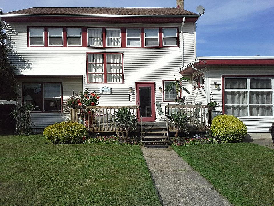 2nd image of 39 Arkansas Ave