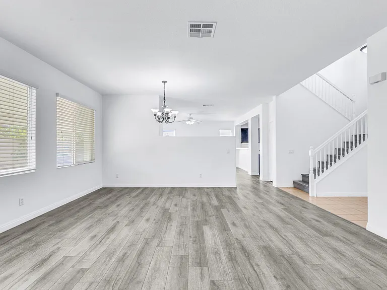5810 Redhaven St — Photo 5