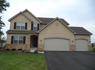 1739 Cottonwood Dr, Lewis Center, OH 43035