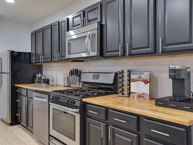 1255 Raum St NE #1 — Photo 25
