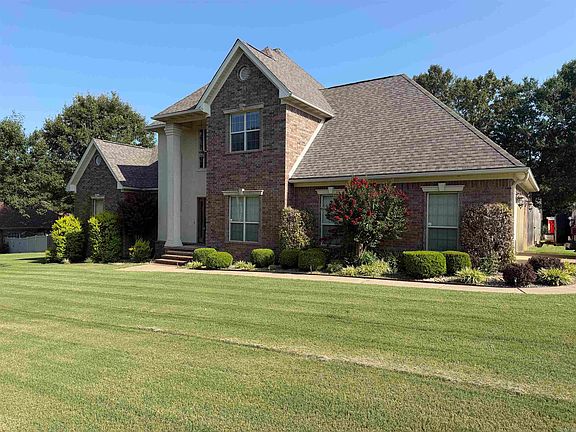 3rd image of 5600 Pear Tree Dr
