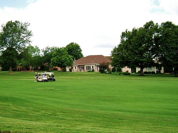 4th image of 4222 Greenbriar Dr