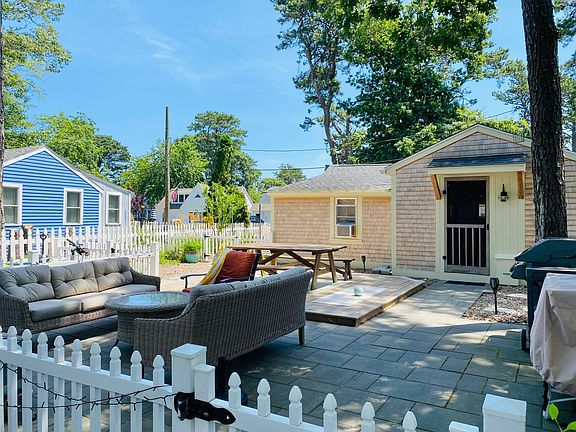 2nd image of 262 Old Wharf Road UNIT 111