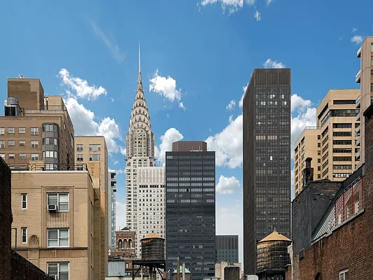 Sold by Sotheby's International Realty | media 27