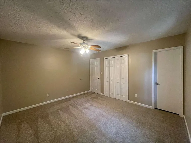 55 Huntridge Dr — Photo 27