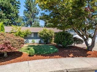 1077 Munkers Ct SE, Salem, OR 97317