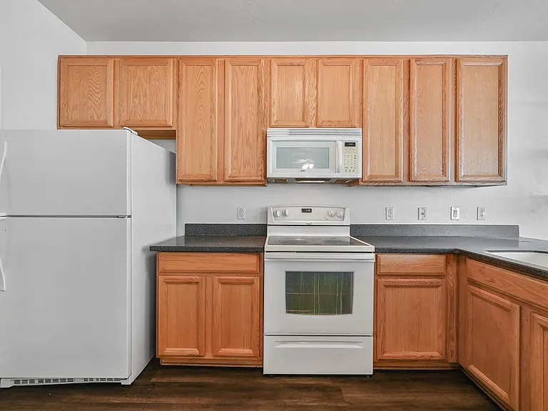 35108 N 31st Ave — Photo 11