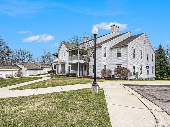 2nd image of 1111 Joyce Ln