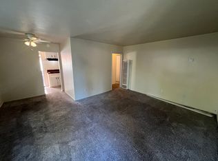 200-202 E Campus View Dr #218, Riverside, CA 92507