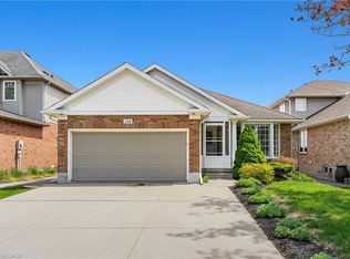 514 Brentcliffe Dr, Waterloo, ON N2T 2S4