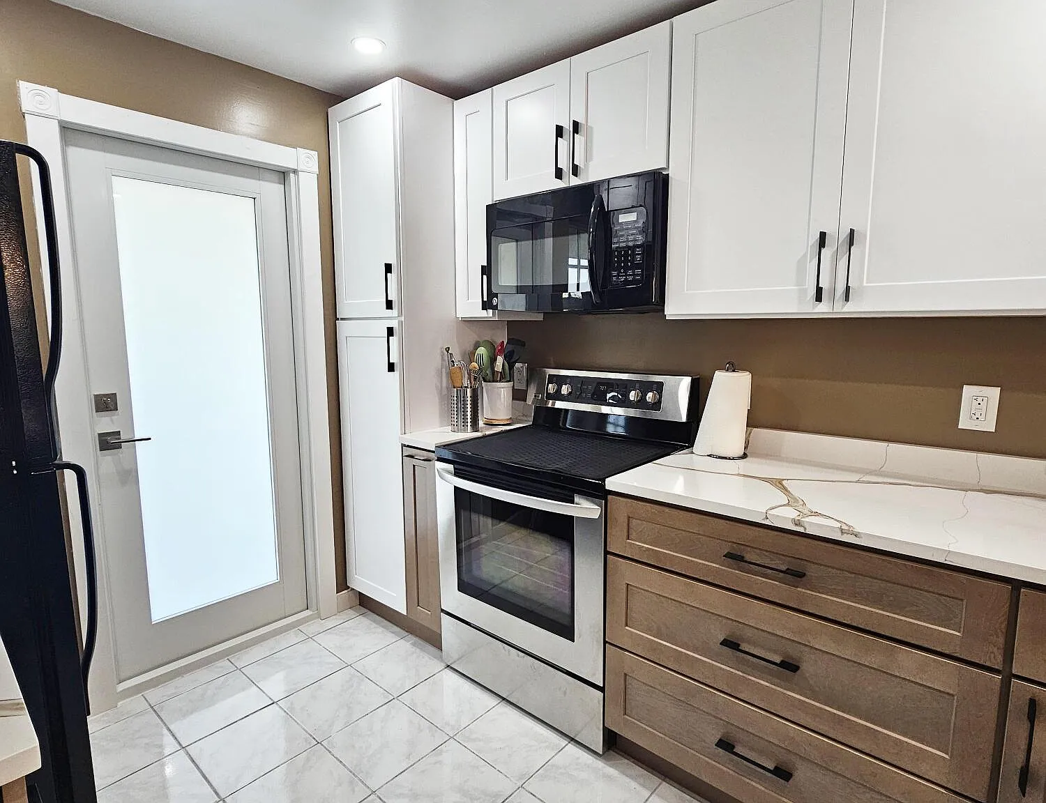 2 bed, 2.0 bath, 1064 sqft, $2,800 — Photo 4