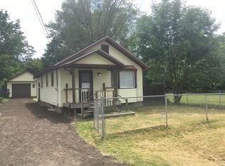 3159 Brown St, Flint, MI 48532