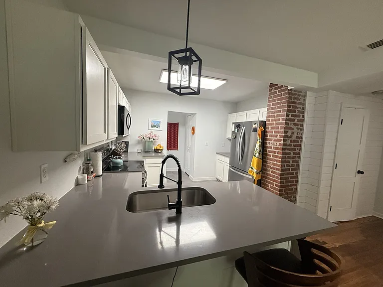 3318 Dellwood Ave — Photo 7